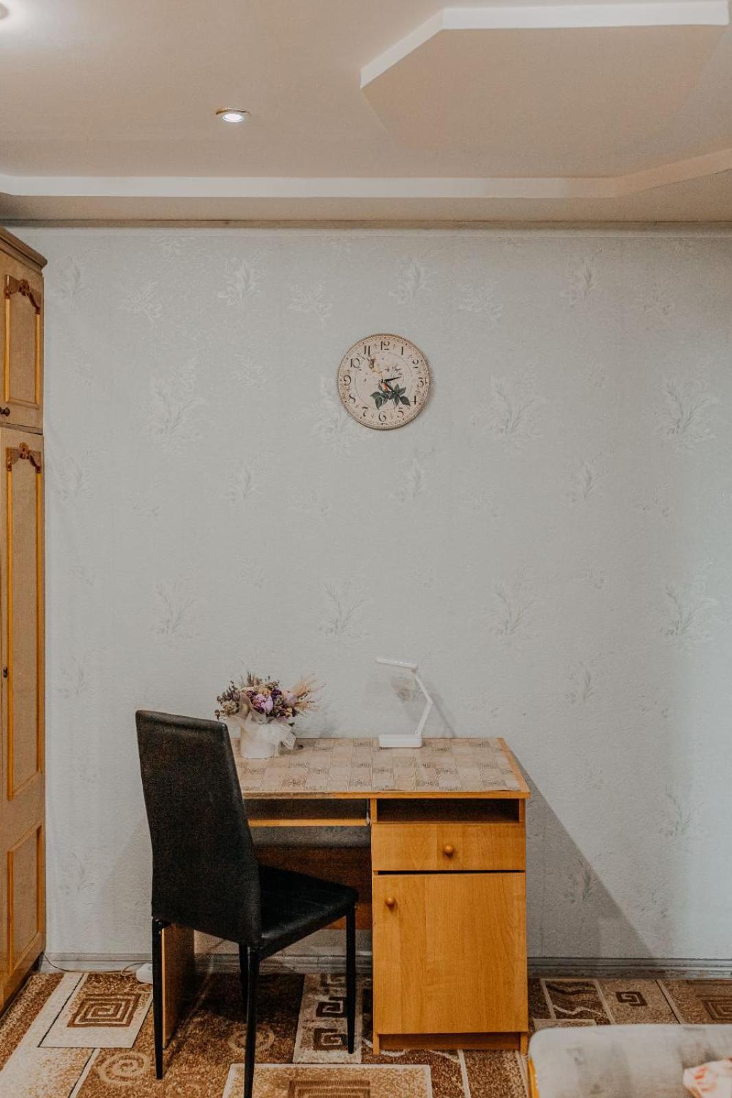 Comfortable Apartments On Hrushevskogo Street Near 16 City Hospital Dnipro Exterior foto