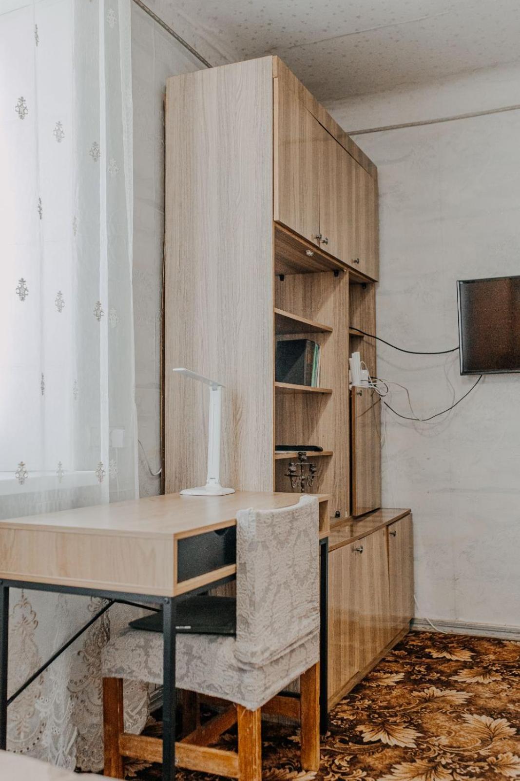 Comfortable Apartments On Hrushevskogo Street Near 16 City Hospital Dnipro Exterior foto